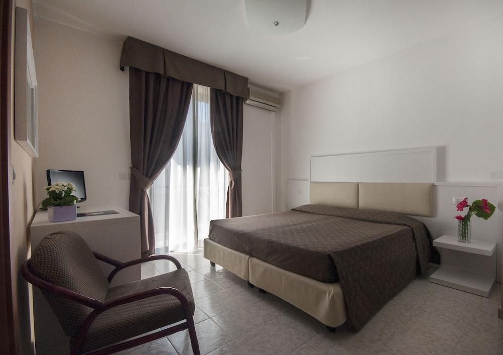 Rina Hotel Alghero Kültér fotó